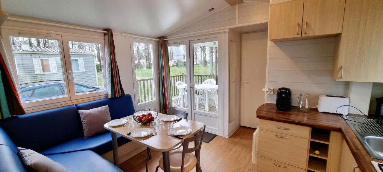 Mobil Home 5 Personnes - Vendee - Puy Du Fou - Climatise La Boissiere-de-Montaigu Zewnętrze zdjęcie